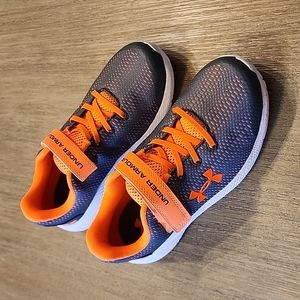 Boys Under Armour shoes